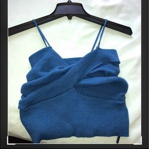 Blue crop top tank. never worn before. Size med